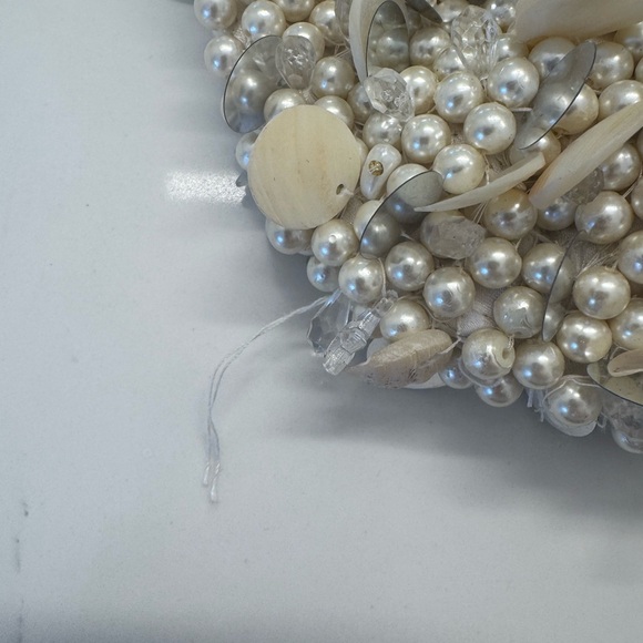 Viral Beaded Faux Pearl and Shell Shoulder Handbag - Picture 6 of 12